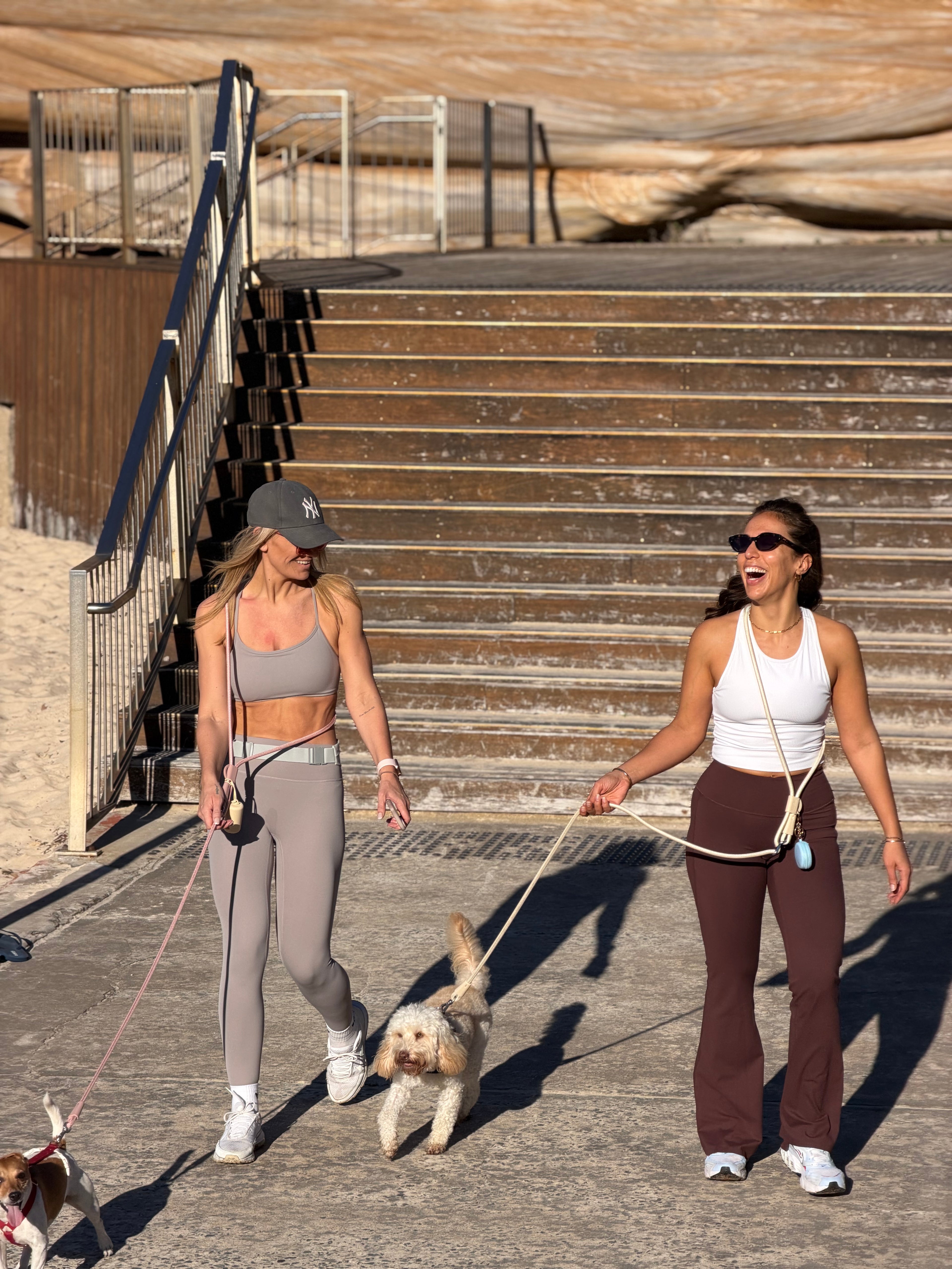 Hand Free Rope Leash Burgundy